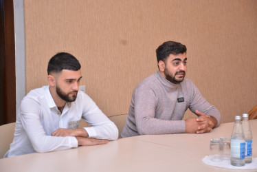 Bahar Muradova Şamaxıda vətəndaşların müraciətlərini dinləyib