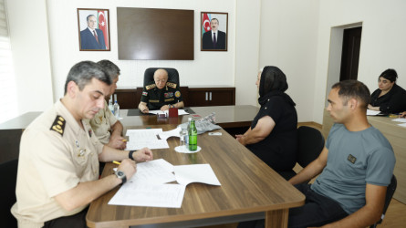 Fövqəladə hallar naziri Kəmaləddin Heydərov Şamaxı şəhərində vətəndaşları qəbul edib