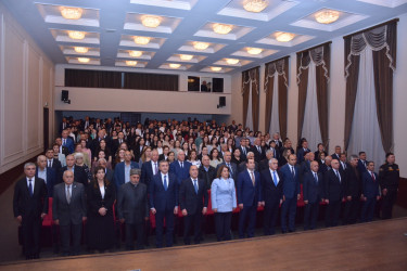 Şamaxıda Ümummilli Lider Heydər Əliyevin anadan olmasının 102-ci ildönümünə həsr olunmuş tədbir keçirilib