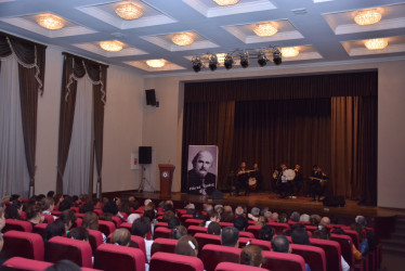 Şamaxıda Fikrət Sadığın anadan olmasının 95-ci ildönümü qeyd olunub