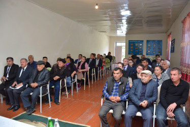 Rayonun Şirvan kənd sakinləri ilə növbəti səyyar qəbul keçirilib