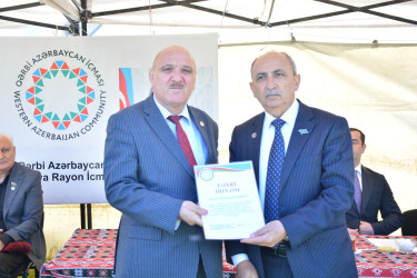 Şamaxı rayonunun füsunkar Qızmeydan kəndində Aşıq İsgəndər Ağbabalının 100 illik yubileyinə həsr edilmiş “Elləroyuğu Yaylaq Festivalı” keçirilib