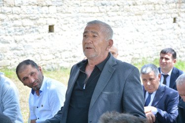 Rayon İcra Hakimiyyəti başçısının növbəti səyyar qəbulu rayonun Qaleybuğurd kənd sakinləri ilə keçirilib