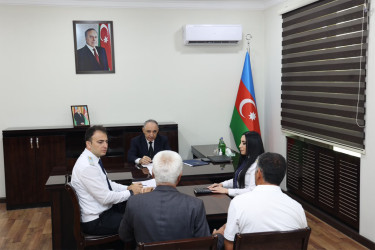 Baş prokuror Şamaxı rayonunda vətəndaşları qəbul edib