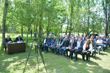 Rayon İcra Hakimiyyəti başçısının növbəti səyyar qəbulu rayonun Sis kənd sakinləri ilə keçirilib