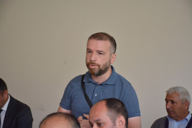 Rayon İcra Hakimiyyəti başçısının növbəti səyyar qəbulu rayonun Həmyəli kənd sakinləri ilə keçirilib