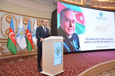 Ümummilli Lider Heydər Əliyevin anadan olmasının 103-cü ildönümü münasibətilə “Heydər Əliyevin ideyaları ilə formalaşan müasir Azərbaycan” mövzusunda tədbir keçirilib
