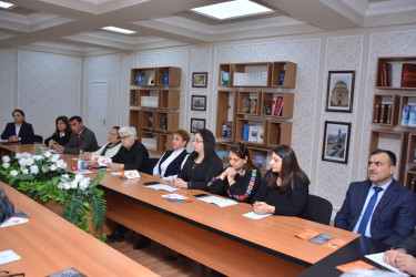“Gender əsaslı zorakılığa qarşı mübarizə” mövzusunda dəyirmi masa keçirilib