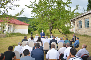 Şamaxı RİH başçısının növbəti səyyar qəbulu rayonun Qaleybuğurd kəndində keçirilib