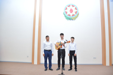 “Konstitusiya və Suverenlik İli” çərçivəsində Ulu Öndər Heydər Əliyevin anadan olmasının 102-ci ildönümünə həsr olunmuş “Üfüqlərdə doğan günəş” adlı tədbir keçirilib