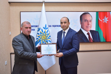 Yeni Azərbaycan Partiyası Şamaxı rayon təşkilatının təsis edilməsinin 33-cü ildönümü münasibətilə dəyirmi masa keçirilib