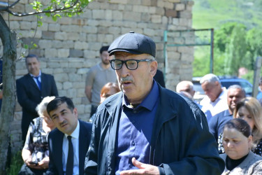 Rayon İcra Hakimiyyəti başçısının növbəti səyyar qəbulu rayonun Dəmirçi kənd sakinləri ilə keçirilib
