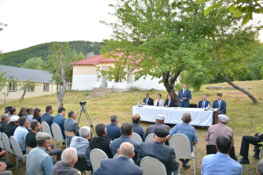 Şamaxıda növbəti səyyar qəbul rayonun Qaleybuğurd və Sis kəndlərində keçirilib