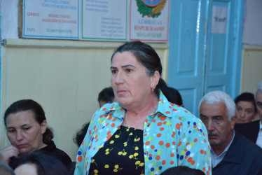 Şamaxı RİH başçısının növbəti səyyar qəbulu rayonun Dəmirçi kənd sakinləri ilə keçirilib