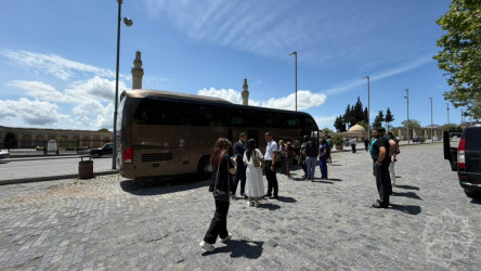 BMT-nin Ümumdünya Şəhərsalma Forumunun 13-cü Sessiyası (WUF13) çərçivəsində ölkəmizə səfər edən xarici media nümayəndələrinin Şamaxıya mediaturu təşkil edilib