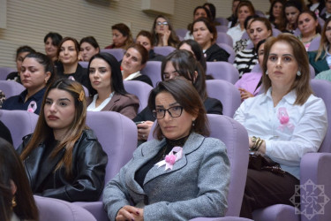 Şamaxıda "Süd vəzi xərçənginin erkən aşkarlanması sağlam gələcəyin təminatıdır" mövzusunda konfrans keçirilib