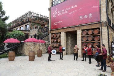 Şamaxıda Beşinci Üzüm və Şərab Festivalı keçirilib