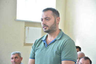 Rayonun Hacılı kənd sakinləri ilə növbəti səyyar qəbul keçirilib