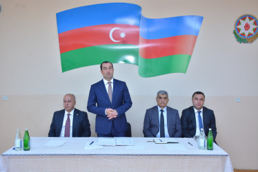 Rayonun Şərədil kənd sakinləri ilə növbəti səyyar qəbul keçirilib