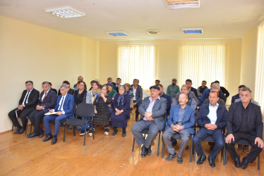 Rayonun Muğanlı kənd sakinləri ilə növbəti səyyar qəbul keçirilib