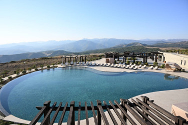 İlham Əliyev Şamaxıda “Meysari Grand Hotel & SPA” kompleksinin açılışında iştirak edib