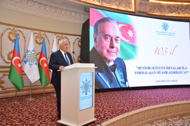 Ümummilli Lider Heydər Əliyevin anadan olmasının 103-cü ildönümü münasibətilə “Heydər Əliyevin ideyaları ilə formalaşan müasir Azərbaycan” mövzusunda tədbir keçirilib