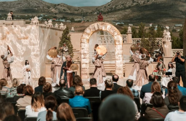 Nəsimi festivalının ikinci günü dahi şairin doğma diyarı Şamaxıda davam edir
