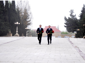 Nazir müavini Həsən Həsənli Şamaxıda müəllim və valideynlərlə görüşüb