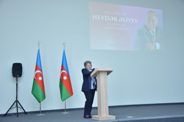 Şamaxıda Ulu Öndər Heydər Əliyevin anadan olmasının 103-cü ildönümünə həsr olunmuş “Ulu Öndər Heydər Əliyev və dövlət qadın siyasəti” adlı konfrans keçirilib