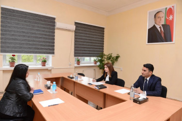 Elm və Ali Təhsil üzrə Dövlət Agentliyinin direktoru Şamaxıda vətəndaşları qəbul edib