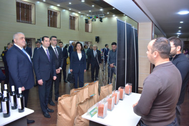 Şamaxıda 2025-ci ilin sosial-iqtisadi inkişafının yekunlarına və qarşıda duran vəzifələrə həsr edilmiş hesabat yığıncağı keçirilib