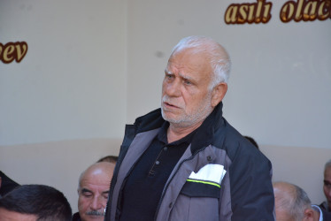 Rayonun Şərədil kənd sakinləri ilə növbəti səyyar qəbul keçirilib