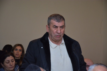 Rayon İcra Hakimiyyəti başçısının növbəti səyyar qəbulu rayonun Sabir qəsəbə sakinləri ilə keçirilib