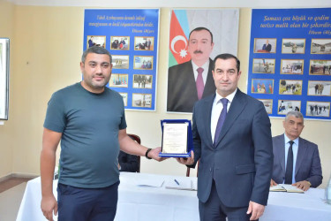 Rayon İcra Hakimiyyəti başçısının növbəti səyyar qəbulu rayonun Əngəxaran kənd sakinləri ilə keçirilib