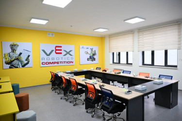 İlham Əliyev Şamaxı Avropa liseyinin yeni binasının açılışında iştirak edib