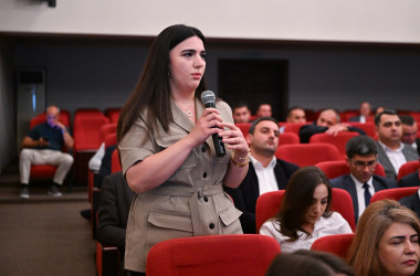 Şamaxıda sahibkarlıq subyektlərinin nümayəndələri ilə maarifləndirici görüş keçirilib