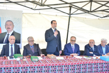 Şamaxı rayonunun füsunkar Qızmeydan kəndində Aşıq İsgəndər Ağbabalının 100 illik yubileyinə həsr edilmiş “Elləroyuğu Yaylaq Festivalı” keçirilib