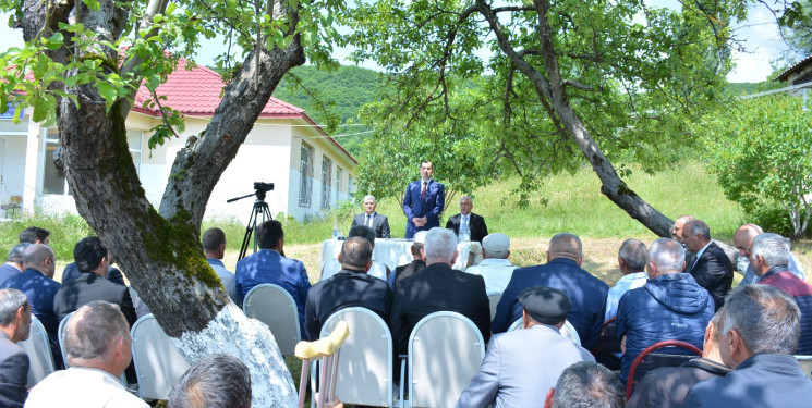 Şamaxı Rayon İcra Hakimiyyəti başçısının növbəti səyyar qəbulu rayonun Qaleybuğurd kənd sakinləri ilə keçirilib