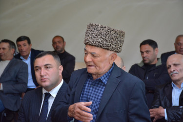 Şamaxı Rayon İcra Hakimiyyəti başçısının növbəti səyyar qəbulu rayonun Həmyəli kənd sakinləri ilə keçirilib