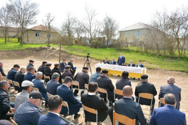 Şamaxı RİH başçısının növbəti səyyar qəbulu rayonun Dağ Bağırlı kəndində keçirilib