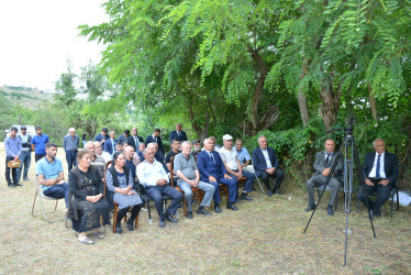 Rayonun Dədəgünəş kənd sakinləri ilə növbəti səyyar qəbul keçirilib
