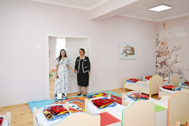 Heydər Əliyev Fondunun vitse-prezidenti Leyla Əliyeva Şamaxıda inşa olunan körpələr evi-uşaq bağçalarının açılışında iştirak edib