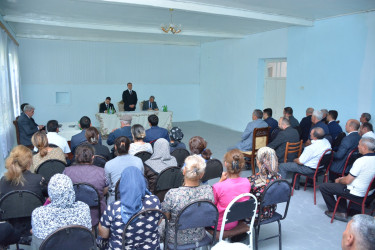 Rayon İcra Hakimiyyəti başçısının növbəti səyyar qəbulu rayonun Qızmeydan kənd sakinləri ilə keçirilib