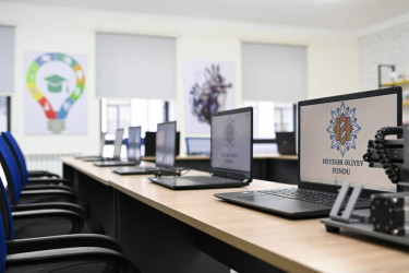 İlham Əliyev Şamaxı Avropa liseyinin yeni binasının açılışında iştirak edib