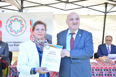 Şamaxı rayonunun füsunkar Qızmeydan kəndində Aşıq İsgəndər Ağbabalının 100 illik yubileyinə həsr edilmiş “Elləroyuğu Yaylaq Festivalı” keçirilib