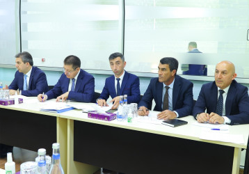 Azərbaycan Dövlət Su Ehtiyatları Agentliyinin sədri Şamaxıda vətəndaşları qəbul edib