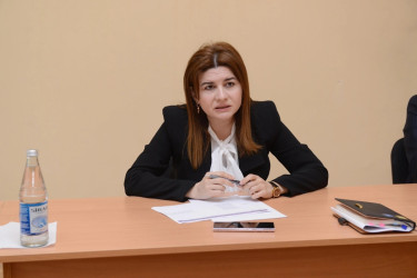 Elm və Ali Təhsil üzrə Dövlət Agentliyinin direktoru Şamaxıda vətəndaşları qəbul edib