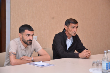 Bahar Muradova Şamaxıda vətəndaşların müraciətlərini dinləyib