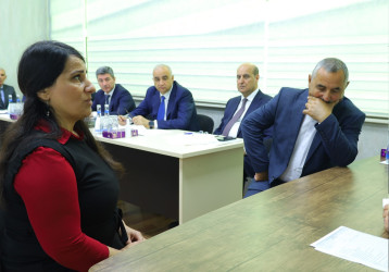 Azərbaycan Dövlət Su Ehtiyatları Agentliyinin sədri Şamaxıda vətəndaşları qəbul edib