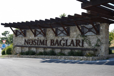 İlham Əliyev Şamaxıda “Nəsimi Bağları” kompleksi ilə tanış olub